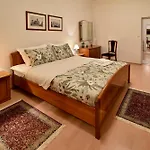 Apartamento Golden Goose *