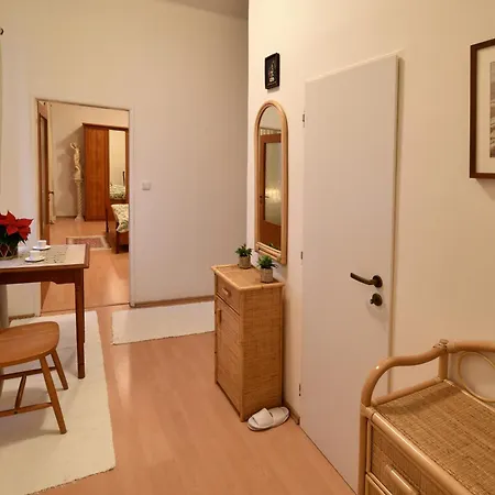 Golden Goose Kösice